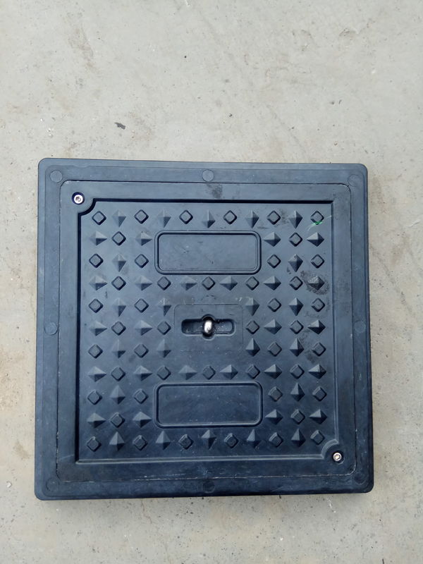 UV Stabilized Color Customizable Manhole Composite Covers For Urban Landscaping